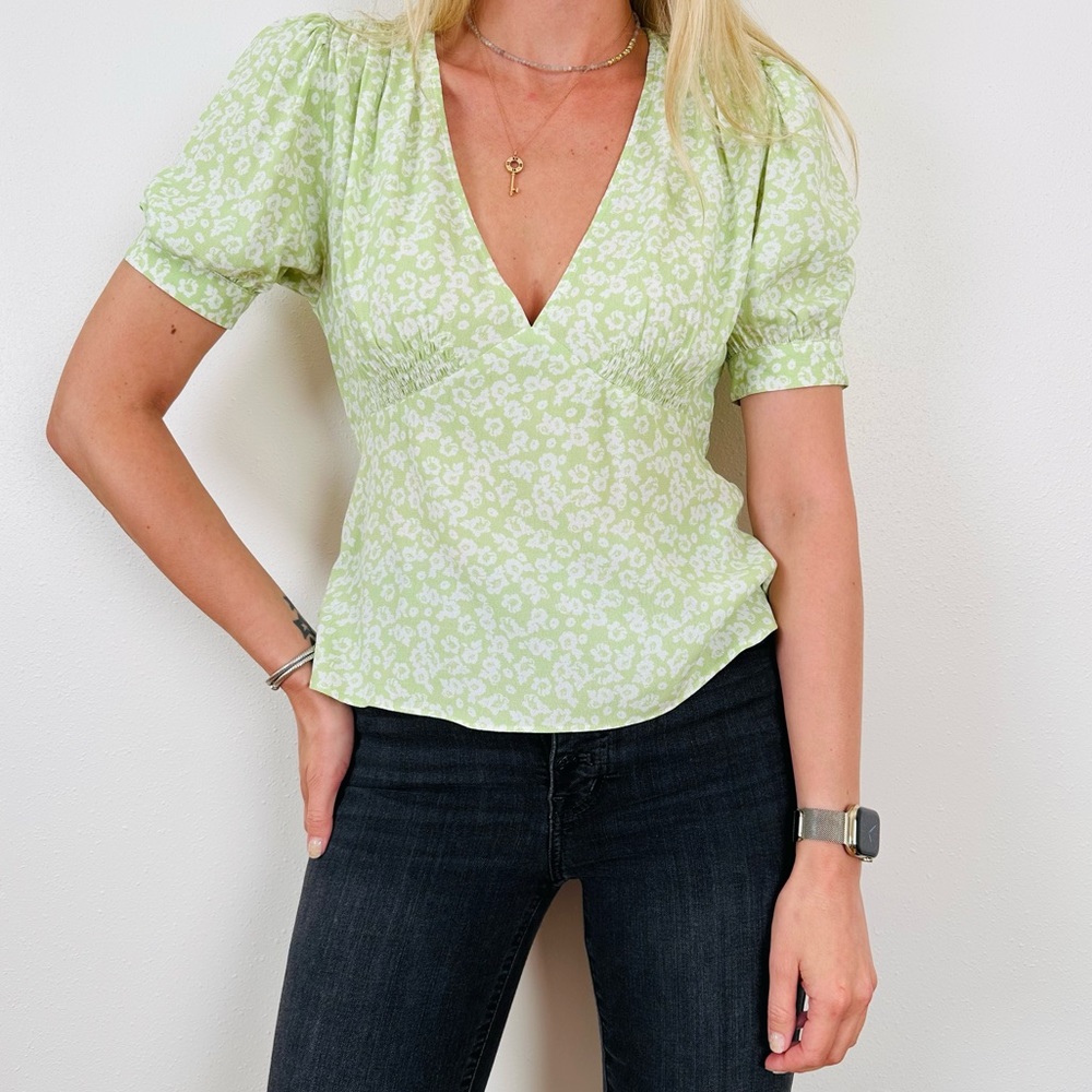 New Sophie Rue Floral Print Tie Back Peplum Deep Front V-neck Blouse Top - Picture 1 of 8